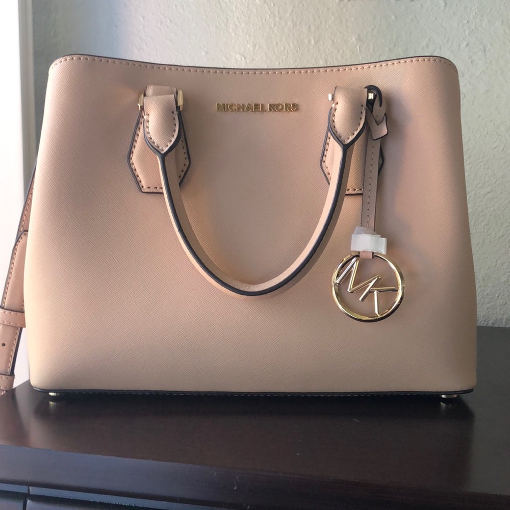 NWT gorgeous Michael Kors Leather Satchel